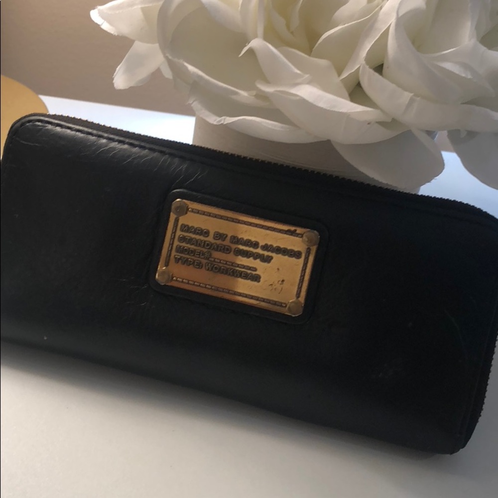 Marc Jacobs Authentic Wallet